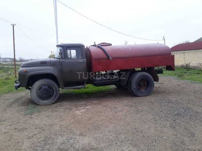 ZIL 130 1992, 270,000 km - 4.7 l - Neftçala