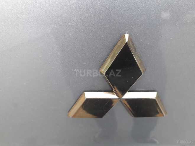 Mitsubishi Airtrek 2003, 120,000 km - 2.0 l - Bakı
