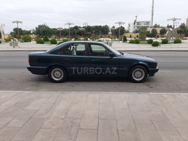 BMW 520 1995, 235,000 km - 2.0 l - Bakı