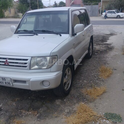 Mitsubishi Pajero io 2000, 300,000 km - 1.8 l - Bakı