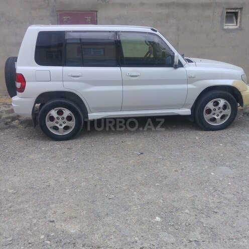 Mitsubishi Pajero io 2000, 300,000 km - 1.8 l - Bakı