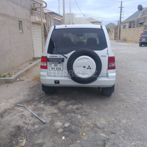 Mitsubishi Pajero io 2000, 300,000 km - 1.8 l - Bakı