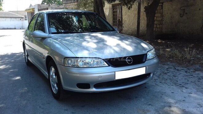 Opel Vectra 1999, 198,878 km - 1.6 л - Bakı