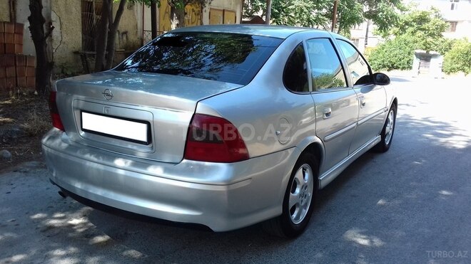 Opel Vectra 1999, 198,878 km - 1.6 л - Bakı