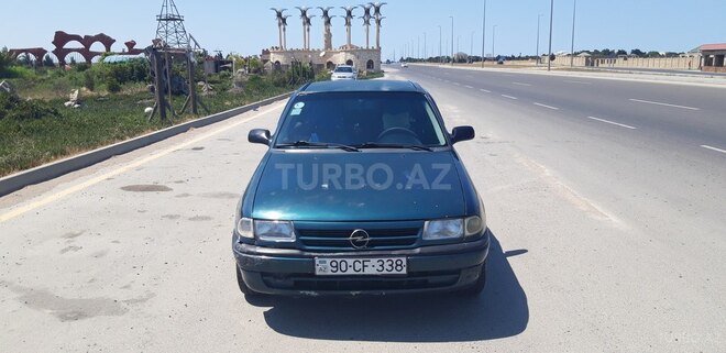 Opel Astra 1997, 380,000 km - 0.1 l - Bakı