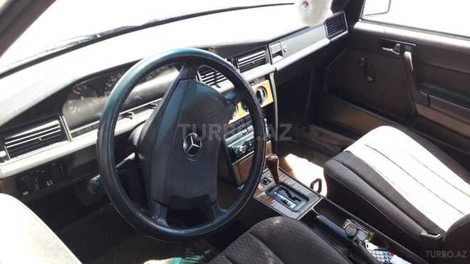 Mercedes 190 1990, 350,000 km - 0.2 l - Zaqatala