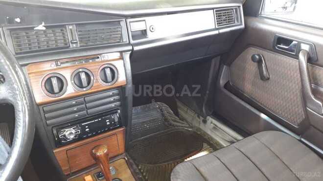 Mercedes 190 1990, 350,000 km - 0.2 l - Zaqatala