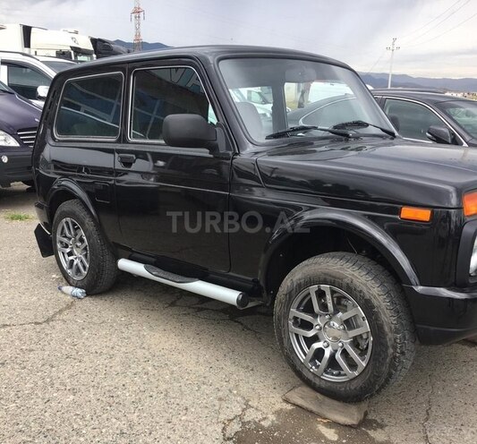 LADA (VAZ) Niva 2018, 8,000 km - 1.7 l - Gəncə
