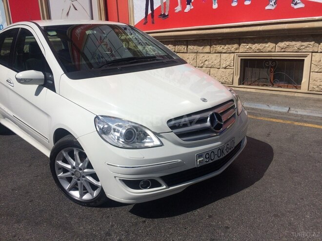 Mercedes B 170 2008, 94,000 km - 1.7 l - Bakı