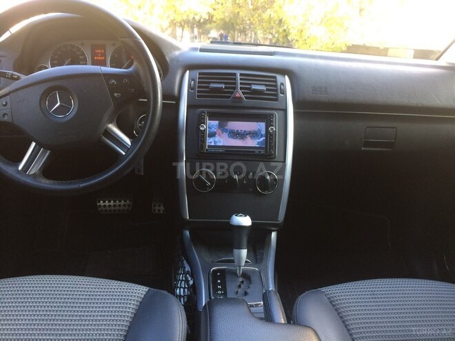 Mercedes B 170 2008, 94,000 km - 1.7 l - Bakı