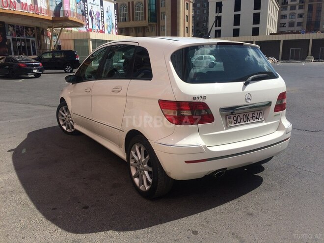Mercedes B 170 2008, 94,000 km - 1.7 l - Bakı