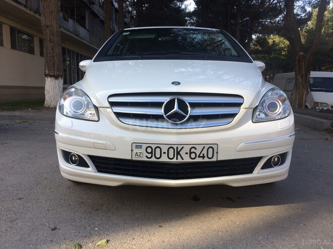 Mercedes B 170 2008, 94,000 km - 1.7 l - Bakı