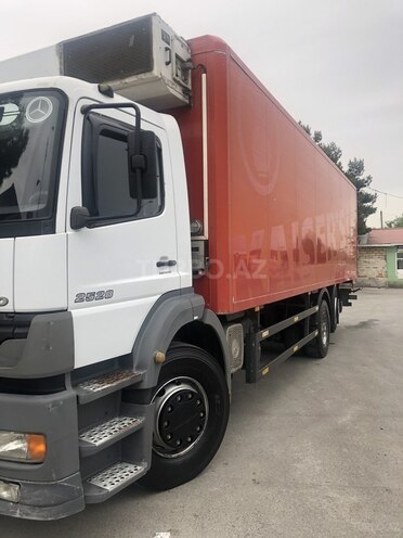Mercedes Atego 2528 2002, 568,970 km - 6.4 l - Göyçay