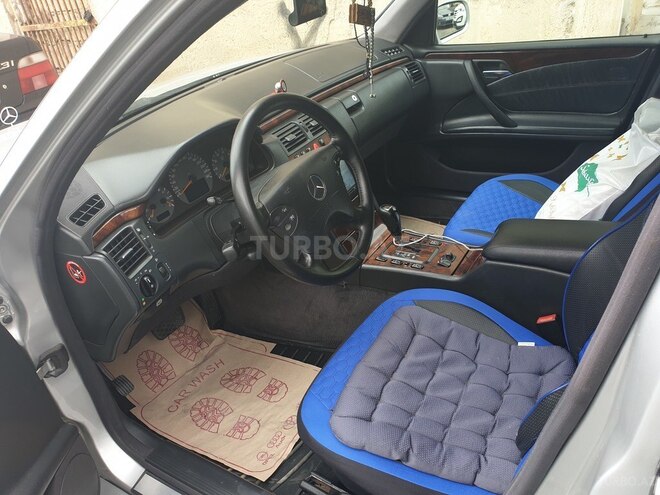Mercedes E 240 2000, 212,000 km - 2.4 l - Bakı