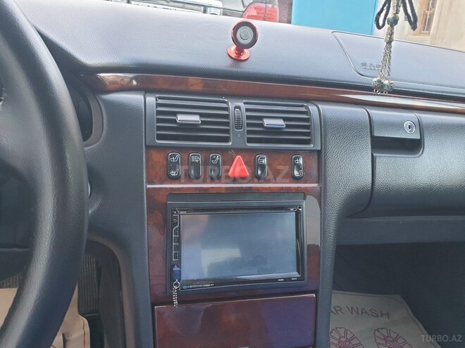 Mercedes E 240 2000, 212,000 km - 2.4 l - Bakı