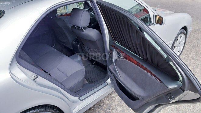 Mercedes E 270 2001, 350,000 km - 2.7 l - Bakı