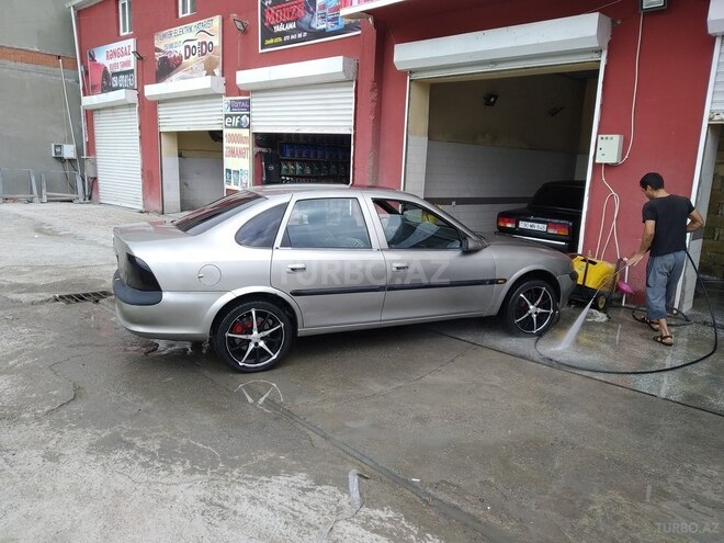 Opel Vectra 1997, 495,680 km - 2.0 l - Bakı