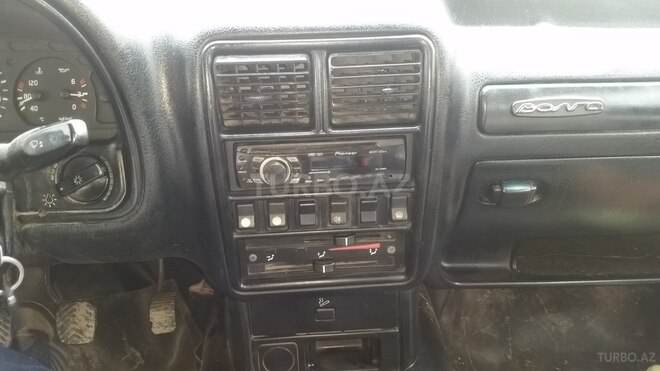 GAZ 31105 2004, 33,333 km - 2.4 l - Xaçmaz