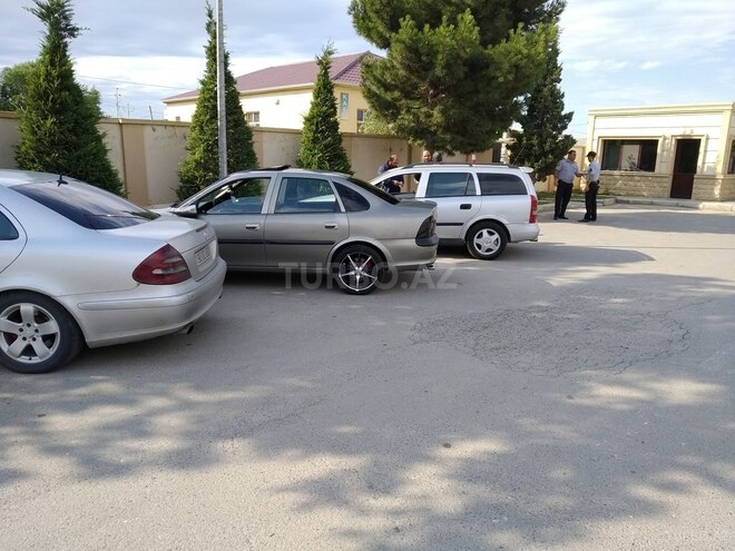 Opel Vectra 1997, 499,586 km - 2.0 l - Xırdalan