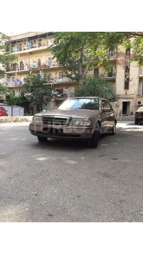 Mercedes C 180 1993, 295,786 km - 1.8 л - Bakı