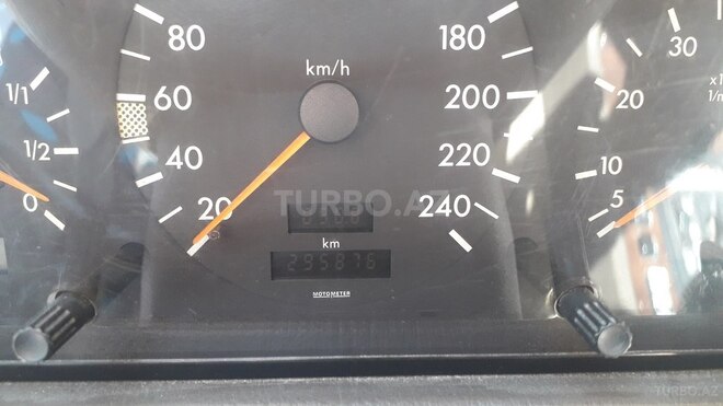 Mercedes C 180 1993, 295,786 km - 1.8 л - Bakı