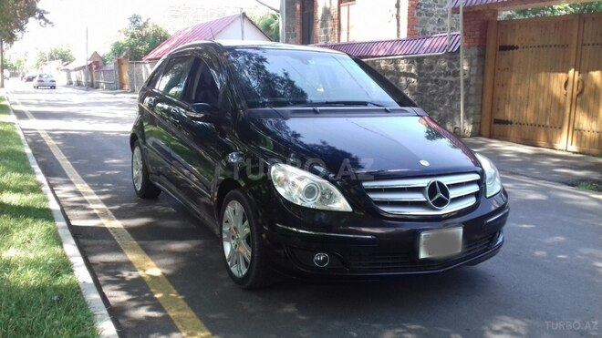 Mercedes B 170 2007, 86,000 km - 1.7 l - Zaqatala