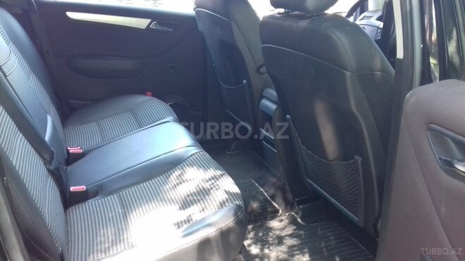 Mercedes B 170 2007, 86,000 km - 1.7 l - Zaqatala