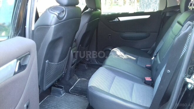 Mercedes B 170 2007, 86,000 km - 1.7 l - Zaqatala