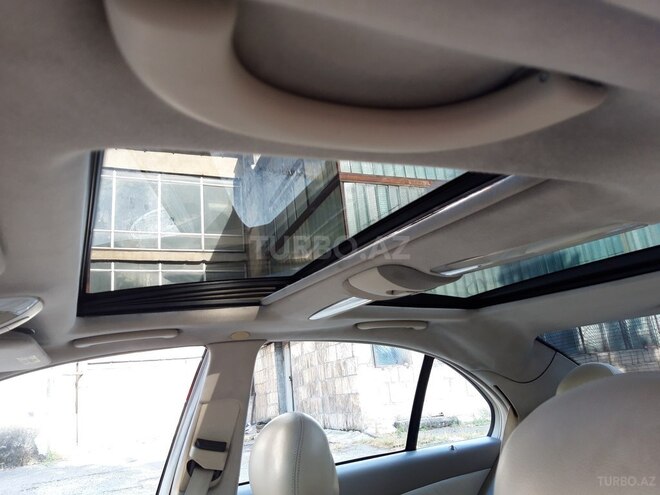 Mercedes E 200 2003, 328,900 km - 2.0 l - Bakı