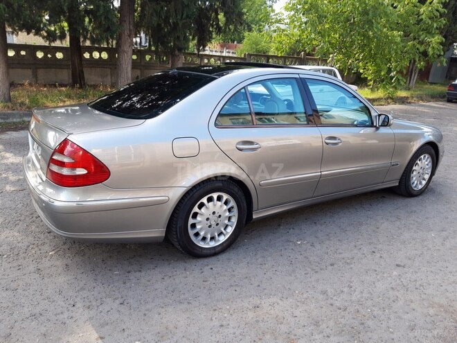 Mercedes E 200 2003, 328,900 km - 2.0 l - Bakı