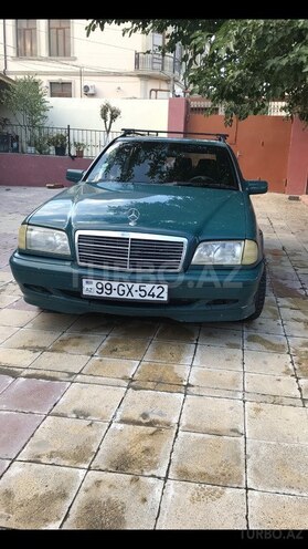 Mercedes C 220 1999, 436,000 km - 2.2 l - Bakı