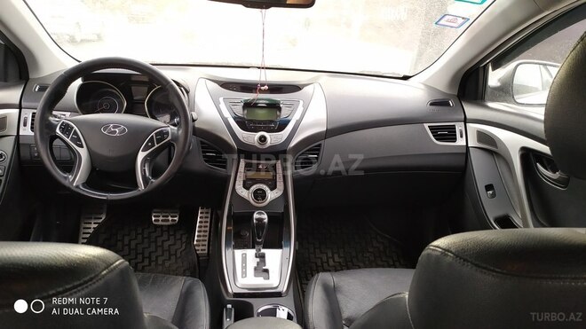 Hyundai Elantra 2011, 200,000 km - 1.8 l - Bakı