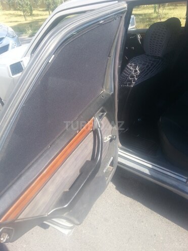 Mercedes E 300 1990, 497,650 km - 3.0 l - Bakı