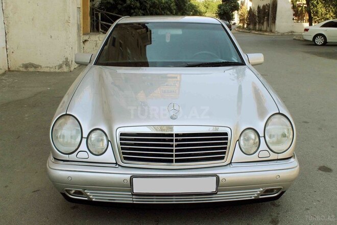 Mercedes E 240 1998, 351,145 km - 2.4 l - Bakı