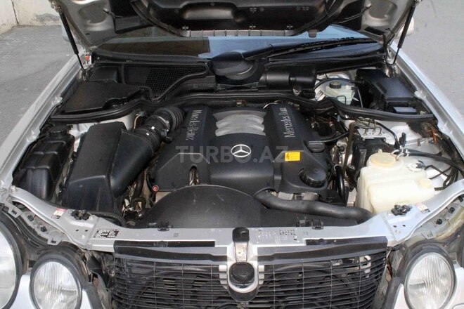 Mercedes E 240 1998, 351,145 km - 2.4 l - Bakı