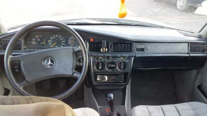 Mercedes 190 1990, 321,684 km - 2.0 л - Bakı