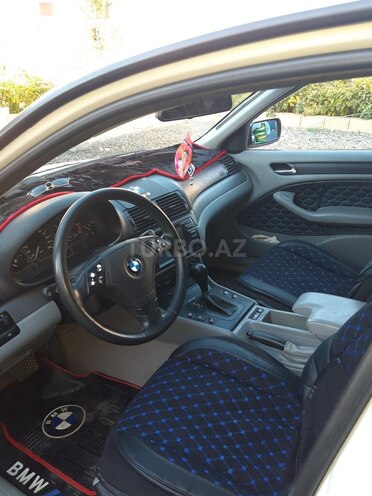 BMW 318 2000, 269,000 km - 1.8 л - Salyan