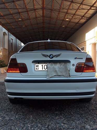 BMW 318 2000, 269,000 km - 1.8 л - Salyan