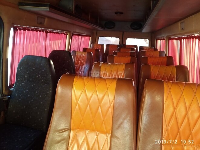 Mercedes Sprinter 313 2000, 999,523 km - 2.7 л - Şirvan