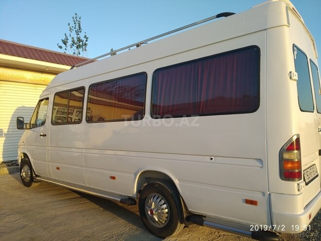Mercedes Sprinter 313 2000, 999,523 km - 2.7 л - Şirvan