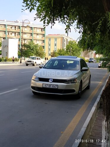 Volkswagen Jetta 2010, 130 km - 0.3 l - Naxçıvan