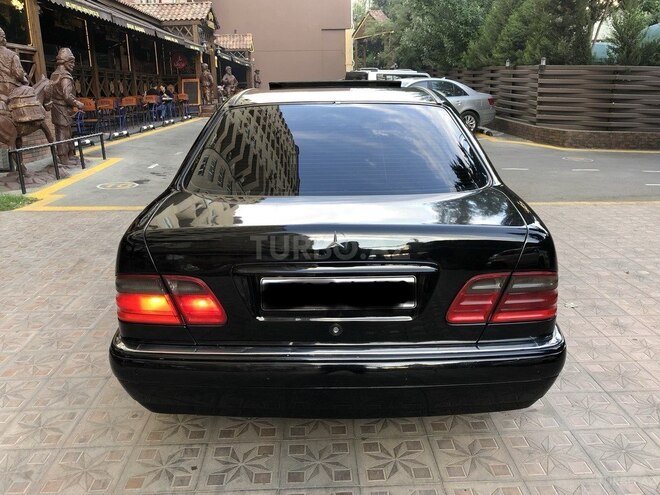 Mercedes E 320 1999, 287,000 km - 3.2 l - Bakı