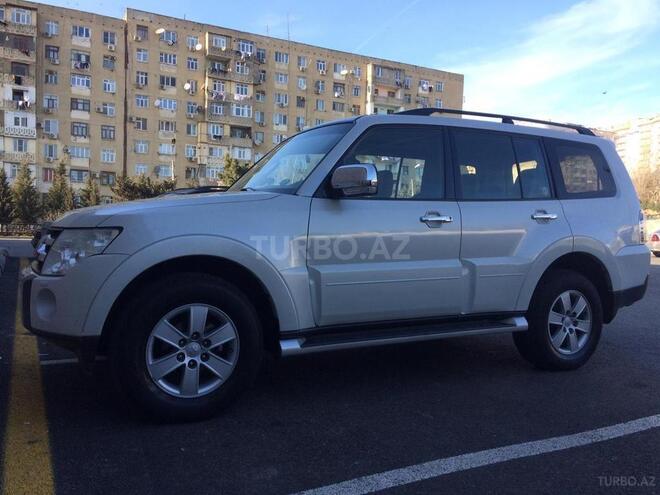 Mitsubishi Pajero 2007, 105,500 km - 3.0 l - Bakı