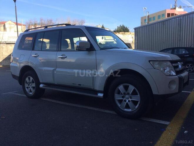 Mitsubishi Pajero 2007, 105,500 km - 3.0 l - Bakı