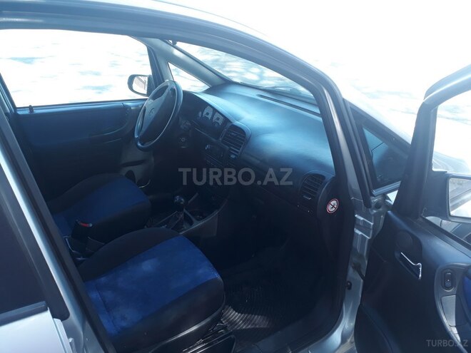 Opel Zafira 2000, 422,000 km - 1.8 l - Quba