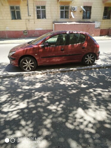 Peugeot 206 2005, 230,000 km - 1.6 l - Bakı