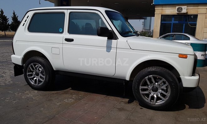 LADA (VAZ) Niva 2017, 9,012 km - 1.7 l - Bakı