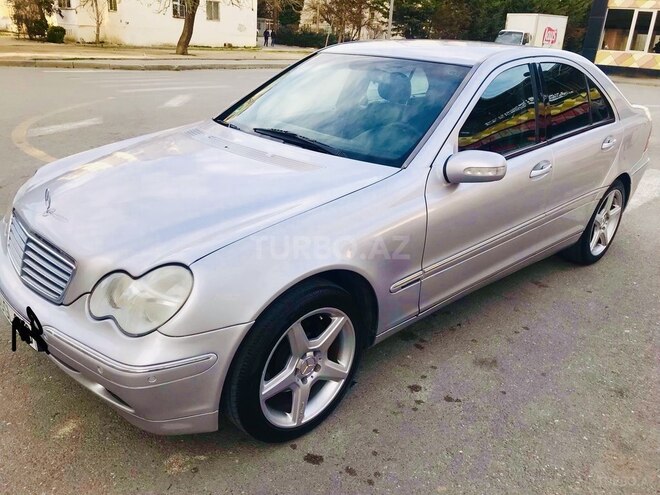 Mercedes C 200 2000, 378,000 km - 2.0 l - Bakı