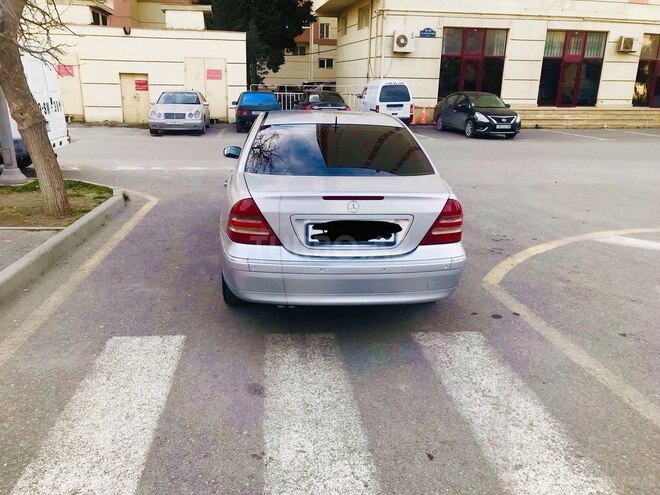 Mercedes C 200 2000, 378,000 km - 2.0 l - Bakı