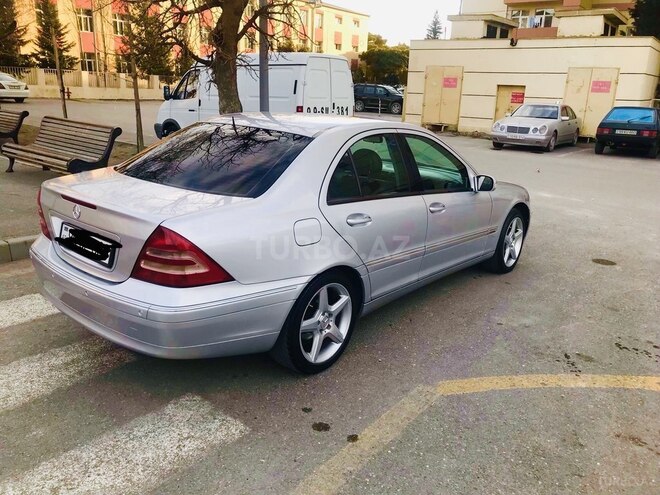 Mercedes C 200 2000, 378,000 km - 2.0 l - Bakı